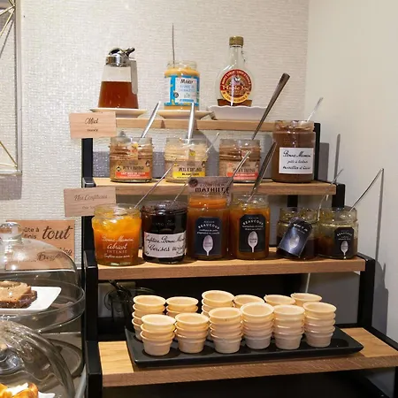 Mercure Centre Wilson Capitole מלון 4*