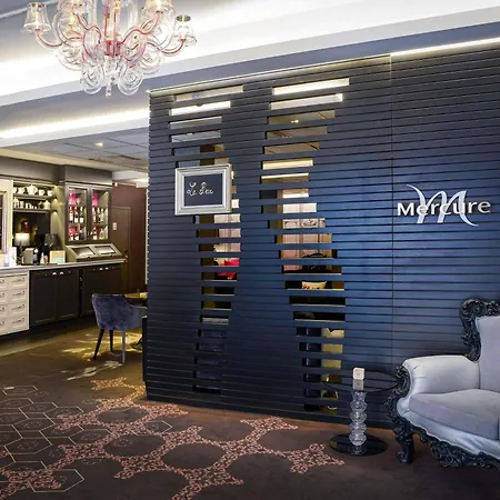 Mercure Centre Wilson Capitole מלון 4*