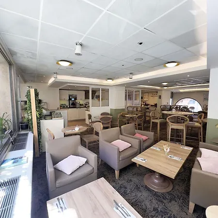 Hotel Mercure Centre Wilson Capitole 4*