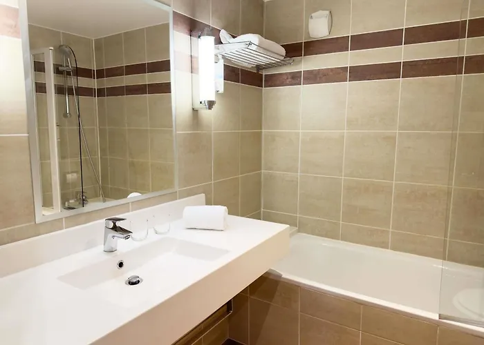 Mercure Centre Wilson Capitole Hotel 4*