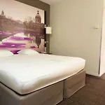 호텔 머큐어 센터 윌슨 캐피톨 4*